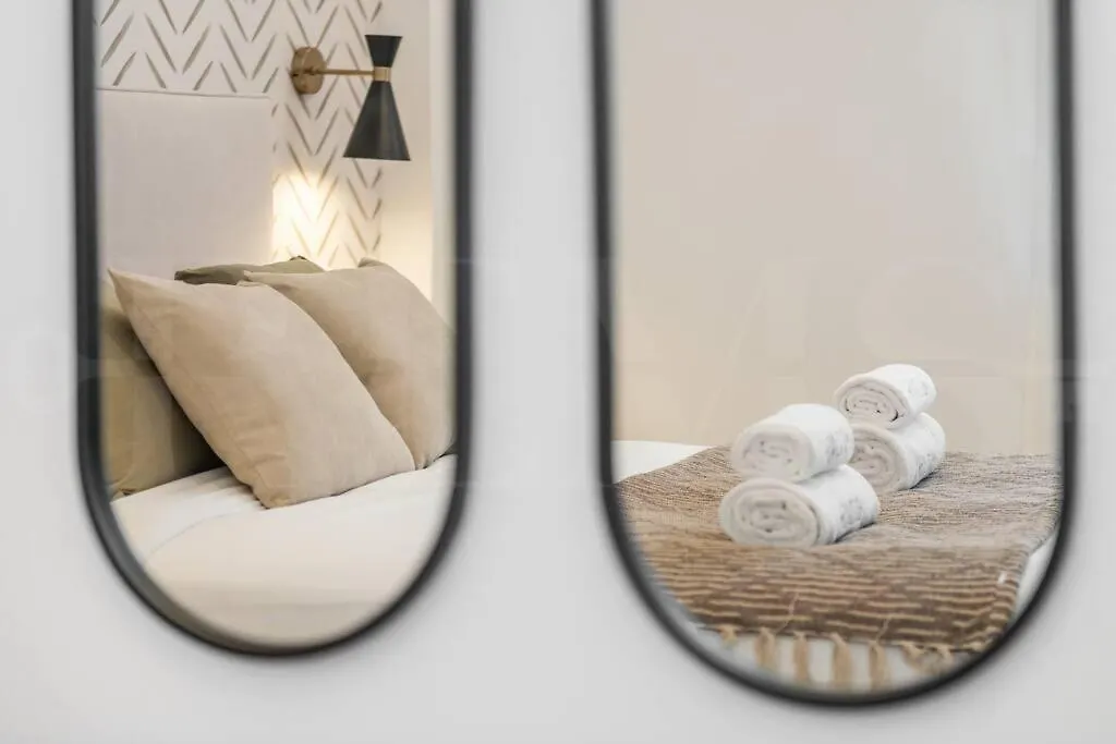 Enchanting And Bright Apartment Center By Rems Malaga Spain